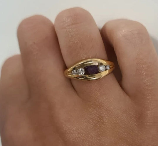 Bague 50 Bague en Or jaune, rubis, diamants 58 Facettes