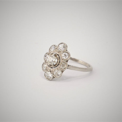 Bague Bague Marguerite Diamants Platine 58 Facettes LOT 3577