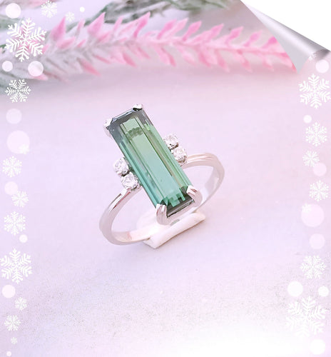 Bague Bague Tourmaline verte Diamants Or Blanc 58 Facettes AB 1080