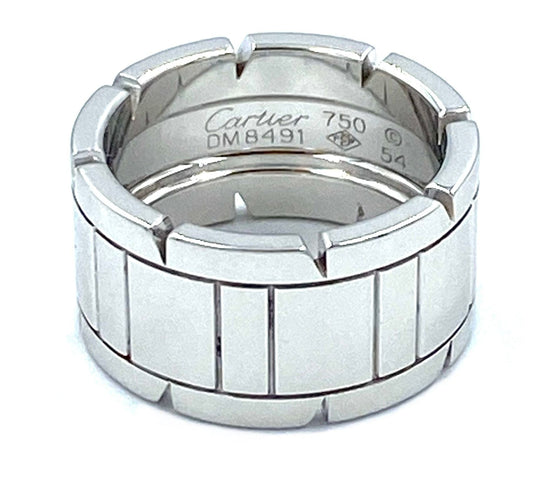 Bague 54 Cartier. Collection Tank Française, bague or blanc 58 Facettes
