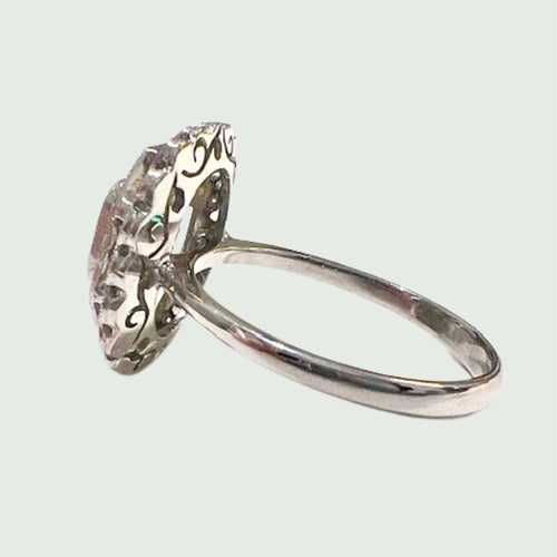 Bague 58 BAGUE EN PLATINE DE STYLE ART DÉCO AVEC DIAMANTS ET ÉMERAUDES 58 Facettes Q994A