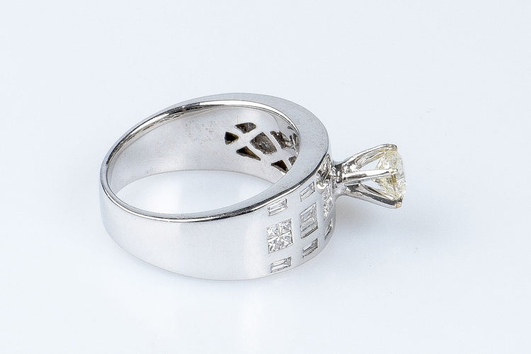 Bague 54 Bague Solitaire accompagné diamant 0.45ct 58 Facettes BG-14141-96