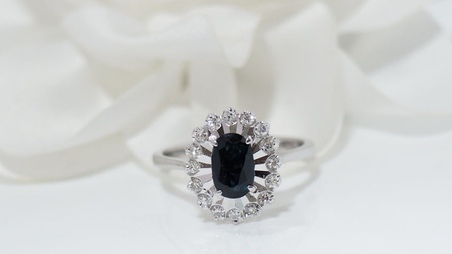 Bague 53 Bague Marguerite En Or Blanc, Saphir Et Diamants 58 Facettes 31757