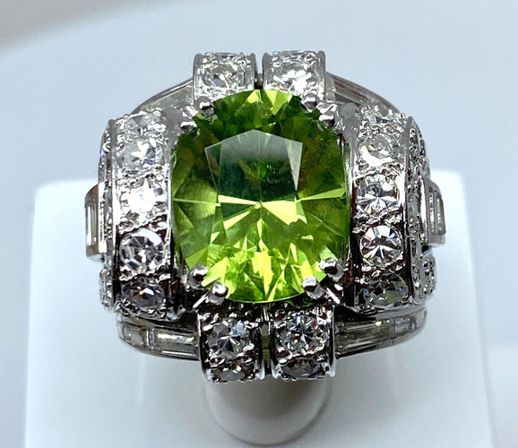 Bague 51 Bague Art Déco Platine diamants et péridot 58 Facettes