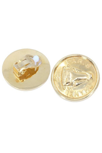 Boucles d'oreilles CHANEL - Boucles d'oreilles métal doré 58 Facettes 065921