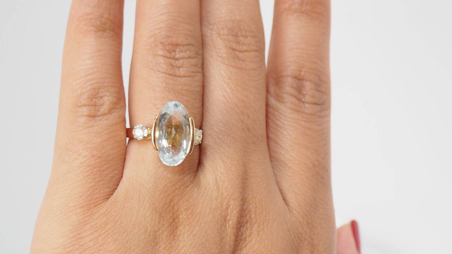 Bague 55.5 Bague vintage en or jaune, aigue marine et diamants 58 Facettes 30670