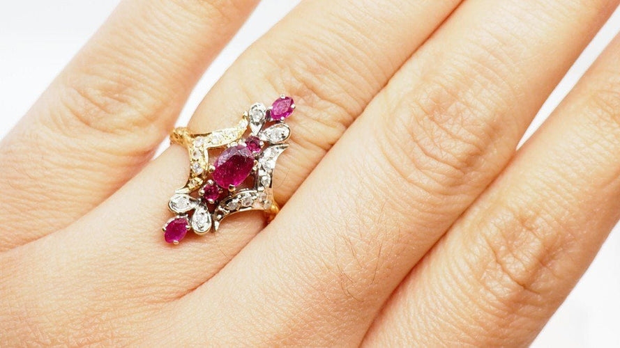 Bague 51 Bague Marquise en Or Bicolore, Rubis Et Diamants 58 Facettes 29171