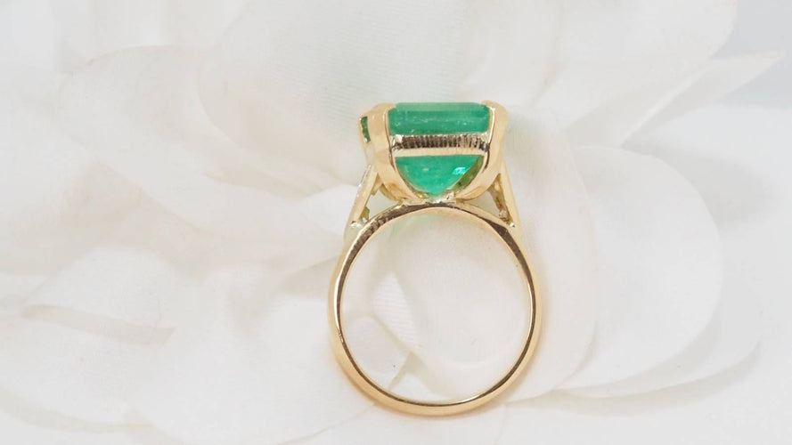 Bague 55 Bague émeraude Colombie diamants 58 Facettes 32047