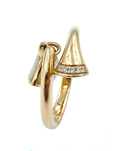 Bague BVLGARI. Bague Diva’s dream or rose, diamants et nacre 58 Facettes