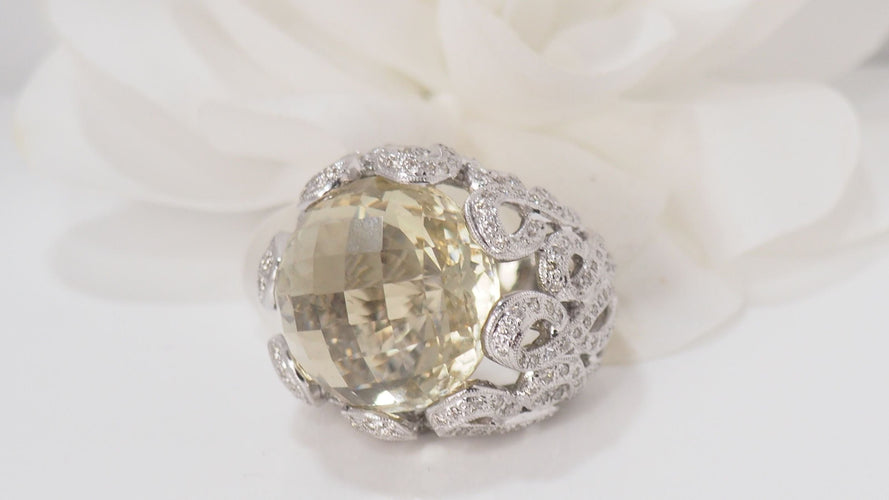 Bague 52.5 Bague en or blanc diamants et citrine 58 Facettes 30957