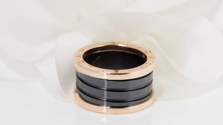 Bague 54 Bague Bulgari en or rose et céramique noir 58 Facettes 31946