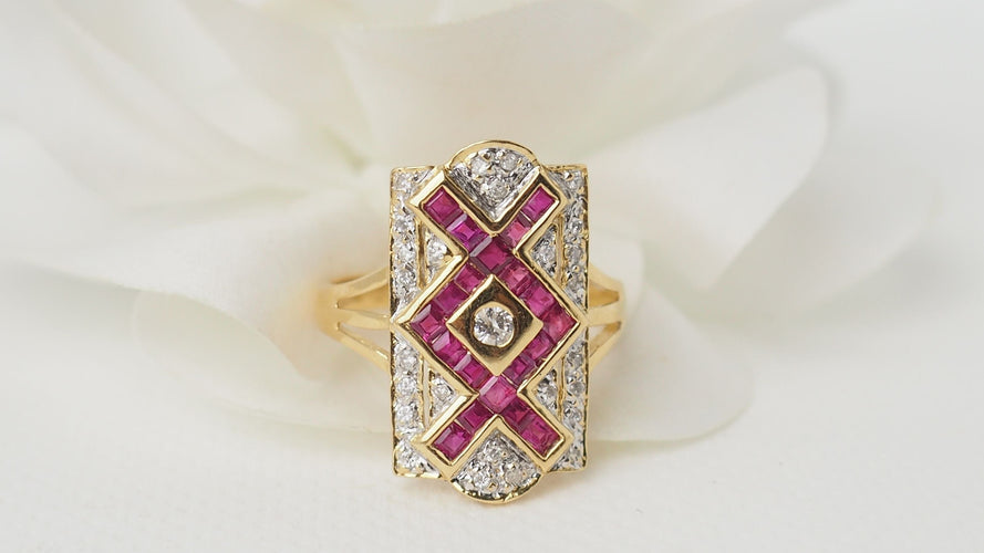 Bague 58.5 Bague vintage or jaune rubis et diamants 58 Facettes 32050