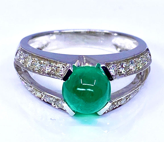 Bague 52 Bague émeraude cabochon diamants 58 Facettes AB250