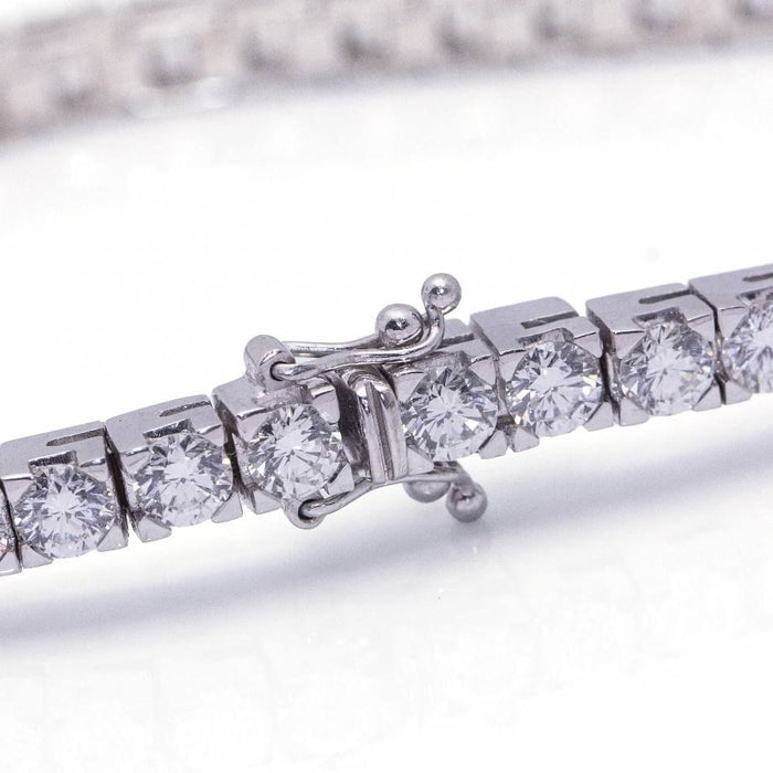 Bracelet Bracelet Rivière en Or Blanc et Diamants 58 Facettes D360612LF