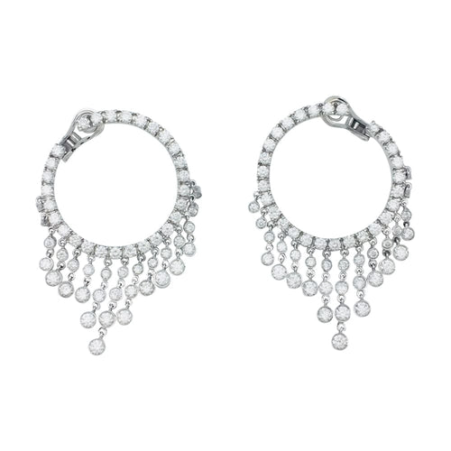 Boucles d'oreilles Boucles d'oreilles créoles en or blanc, diamants. 58 Facettes 25575