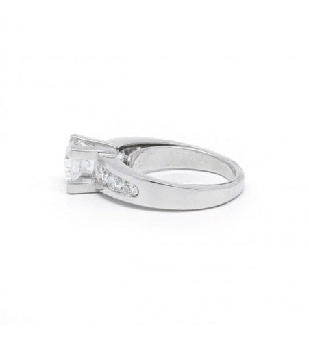 Bague 49 / Blanc/Gris / Or 750 Bague Solitaire Accompagné Diamant 0.87 Carat 58 Facettes R160701