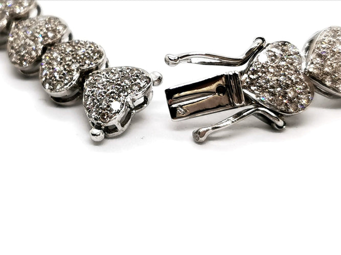 Bracelet Bracelet Coeur Or blanc Diamant 58 Facettes 1142795CD