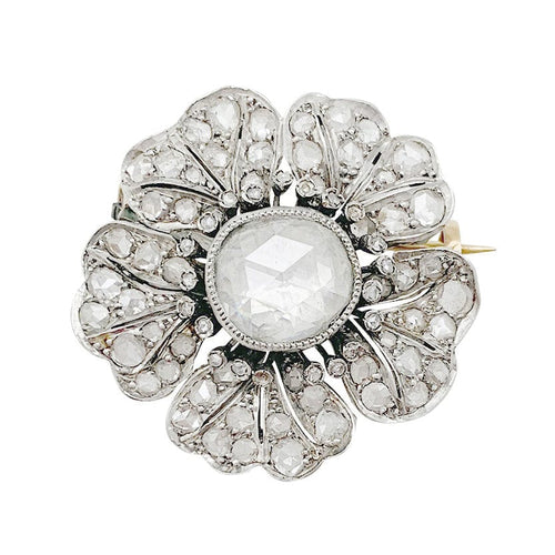 Broche Broche Fleur or et platine sertie de diamants. 58 Facettes 30165