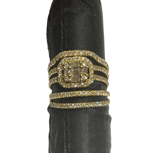 Bague 53.5 Bague or jaune Diamant taille émeraude 58 Facettes